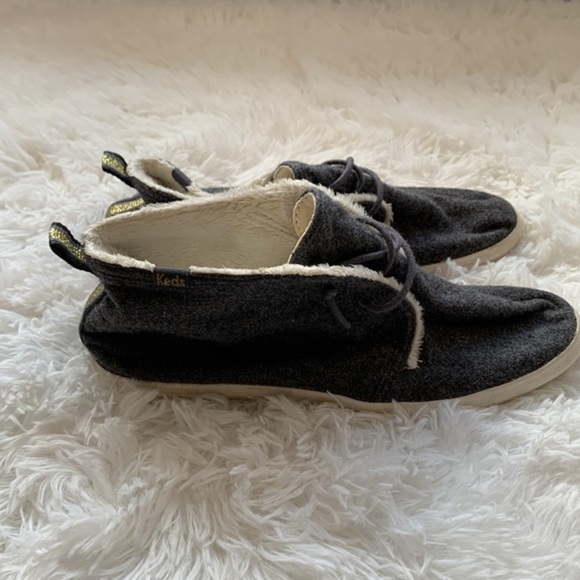 Keds Grey & White Slip-On Soft Sneakers - Picture 5 of 10